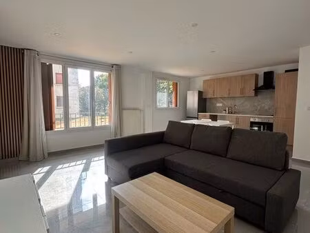 location appartement t2 50m2