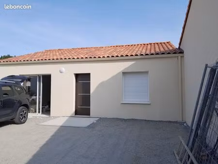 location maison 2 chambtres