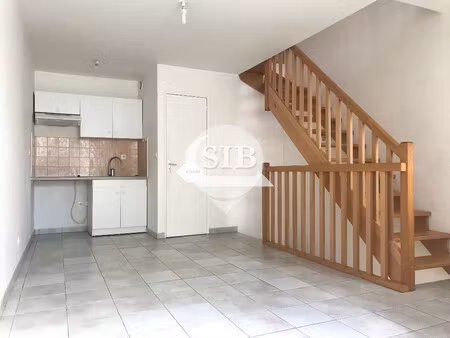 maisonnette 2 pièces - loyer 780 €
