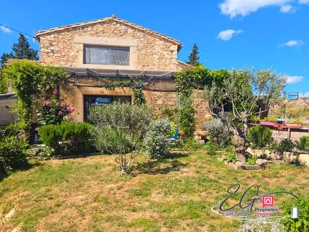 ancienne métairie du xviie siècle rénovée avec goût - vue exceptionnelle sur le minervois