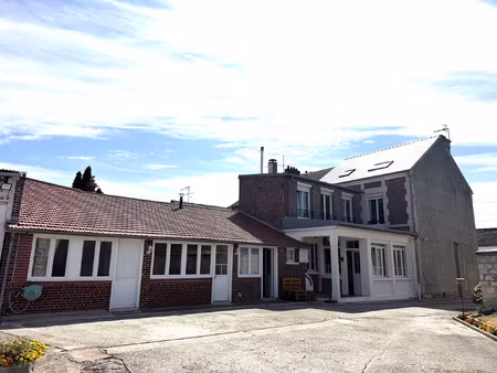 maison avec dependances