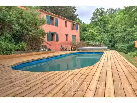 un mas catalan du xviie siècle  10 hectares rien qu'à vous