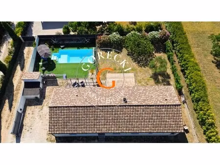 a vendre belle villa récente à blauzac  proche uzès.