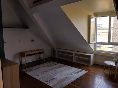 chambre avec vue  à aménager
