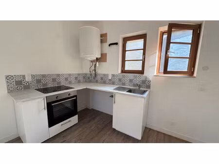 appartement 2 pièces 33 m² à louer clermont-ferrand 63100 ? | era immobilier