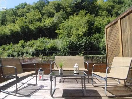 bel appartement 4 pièces avec terrasse  garage  parking