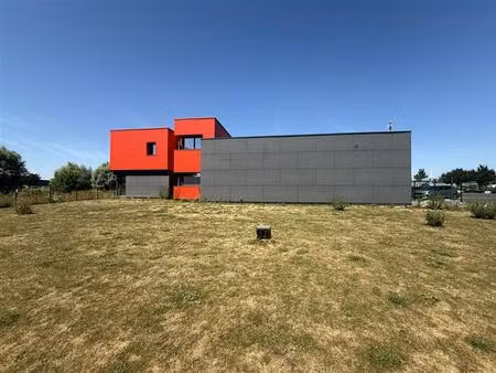 location local d'activités lallaing 561 m²