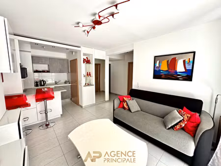 appartement - t2 - 42m2 - jardin - parking - la rochelle médiathèque (ville en bois)