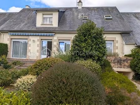 maison de 163 89 m² à saint-hilaire-du-harcouet