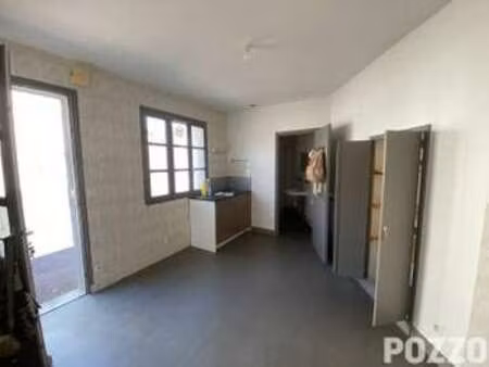 location appartement t1 à coutances (50200) : à louer t1 / 17m² coutances