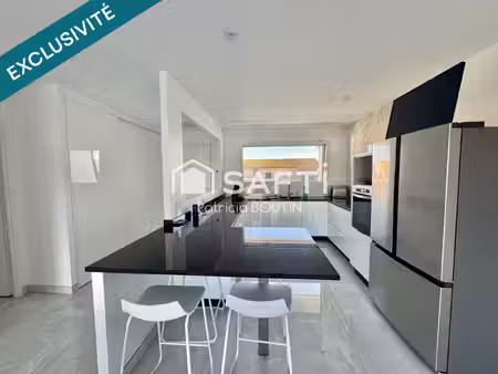 pavillon plain pied 4 chambres et garage a cherveux !