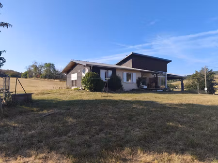 maison de plain pied sur 8700m2 de terrain