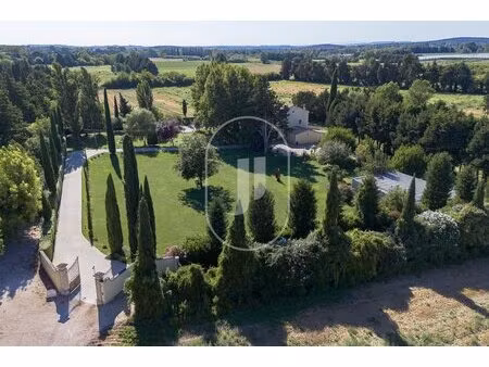 superbe mas en pierre rénové avec confort moderne et cadre privilégié  à vendre à...