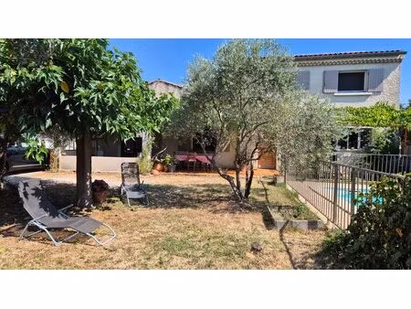 sorgues - villa 125m² sur 460 m² de terrain