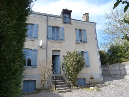 vierzon proche hôpital - maison t.3 - 70 m² non meublé