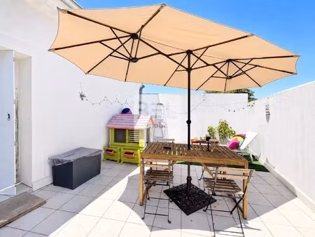 achat : maison (30700)