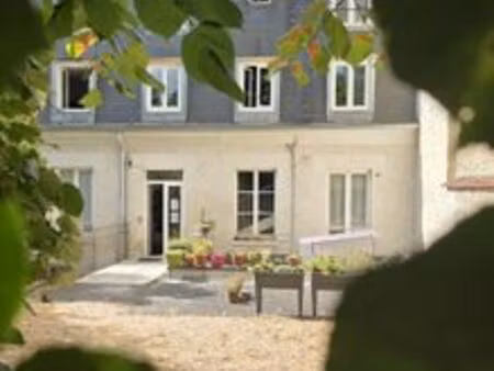 prestigieux immeuble de rapport en vente à auvers-sur-oise  île-de-france