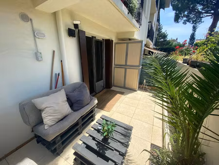 location appartement 1 pièce 19 m² à cagnes-sur-mer (06800)