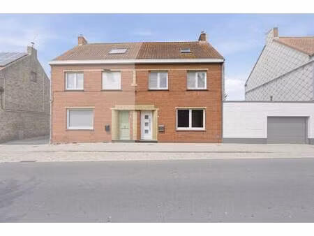 huis te koop in veurne met 4 slaapkamers