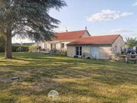 vente maison à doue-la-fontaine (49700) : à vendre / 140m² doue-la-fontaine