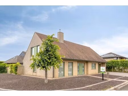 immeuble de rapport à vendre à constant verbekestraat 3 roeselare (rbw58608)