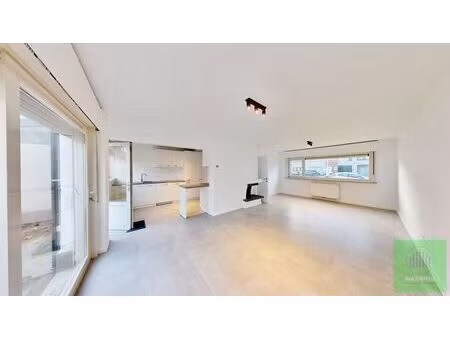 immeuble de rapport à vendre avec terrasse et jardin   menen (rbw58588)