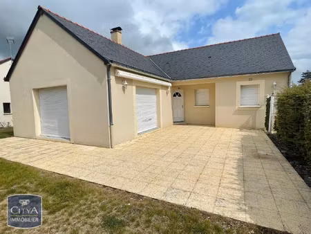 maison à louer 4 pièces 94.82 m² - saumur (49) - 1 020€