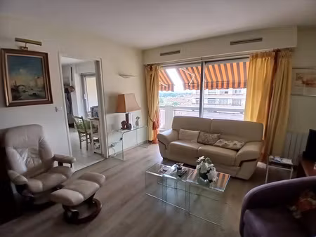 vente appartement 3 pièces 77 m² à ales (30100)  132 000 €
