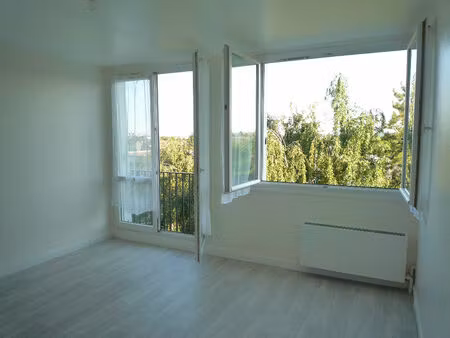 vente appartement 3 pièces  66.90m²  conflans