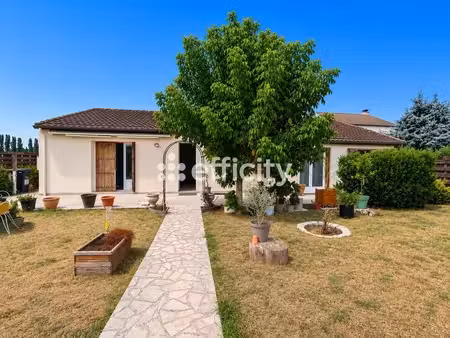 maison 7 pièces - 119 m²