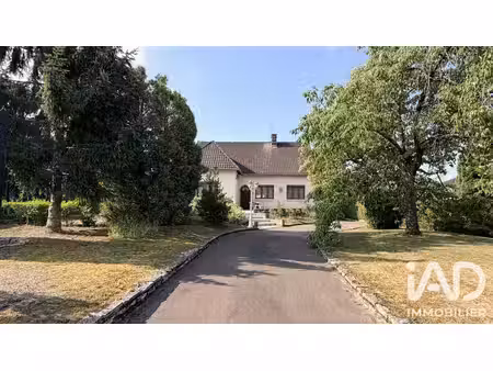 maison à pont-sainte-marie (10150)
