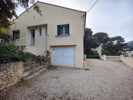 location maison 4 pièces 78.4 m² à toulon (83000)  1 600 €
