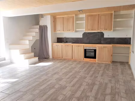 location maison 2 pièces 55 m² à nogent-sur-vernisson (45290)  620 €
