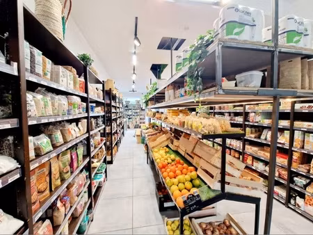 fonds de commerce - 100 m²