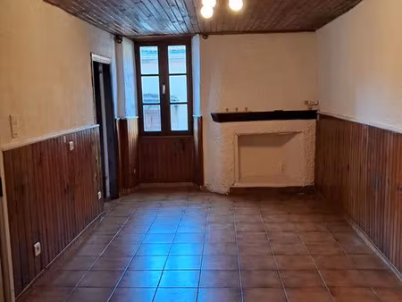 location appartement 2 pièces 30 m² à cervione (20221)