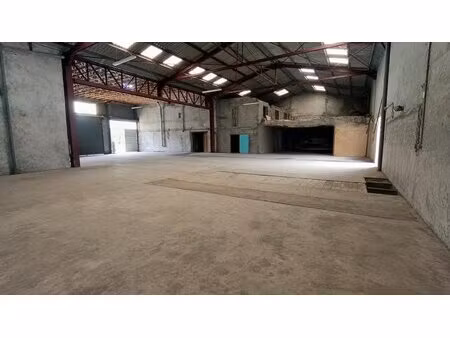 en vente entrepôt 800 m² – 172 500 € |gondrecourt-le-château