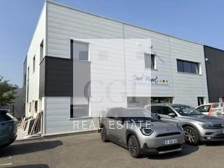 location bureaux 15 m² à 220 m²