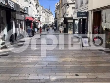location commerce meaux 77100 24m²