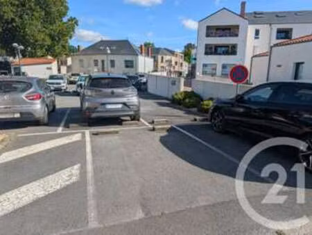 vente garage et parking à talmont-saint-hilaire (85440) : à vendre / 13m² talmont-saint-hi