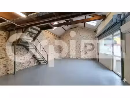 location local d’activités la ville du bois 91620 120m²