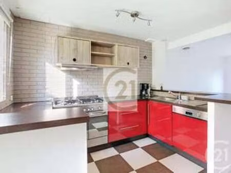 vente maison à nantes (44000) : à vendre / 77m² nantes