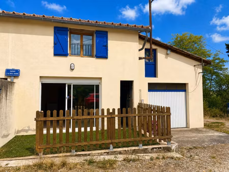 maison de village de 136 m² – 4 chambres – au calme  en fond d'impasse à lavaur