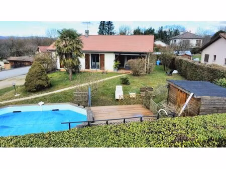maison 1240 m2 de terrain sur sous-sol complet