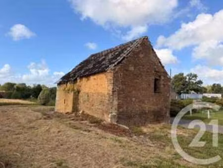 vente bureaux et commerces à folligny (50320) : à vendre / 48m² folligny