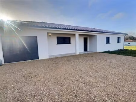 maison récente contemporaine 120 m2  3 ch   1000 m2 terrain caussade