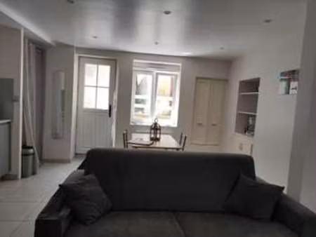 location appartement t1 à douvres-la-délivrande (14440) : à louer t1 / 27m² douvres-la-dél