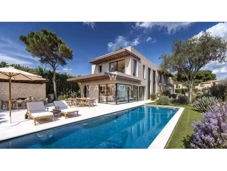 terrain à bâtir avec permis de construire pour deux villas contemporaines