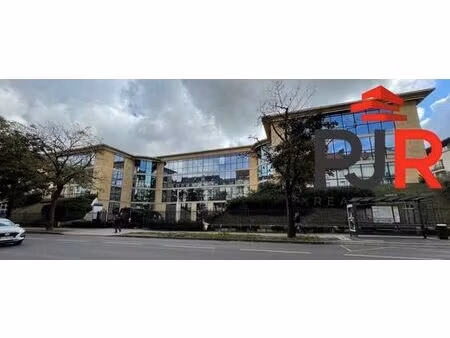 bureau de prestige de 1414 m2 en location - metz  grand est