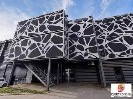 prestigieux bureau de 243 m2 en location - mont-saint-aignan  france