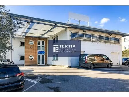 location bureaux 164 m² à 232 m²